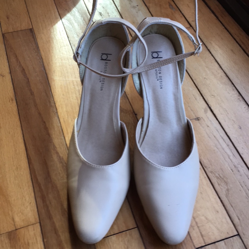 ❄️Boston design studio high heels pumps size 8W